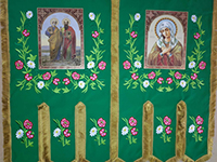 №2579 Хоругви тканевые зеленые вышитые