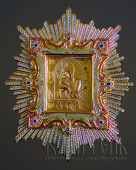 №5670 Ікона Почаївської Божої Матері живописнаа в ризі, багате оздоблення 50х60 см
