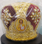 №7090 Митра бордовая tr золотая нить